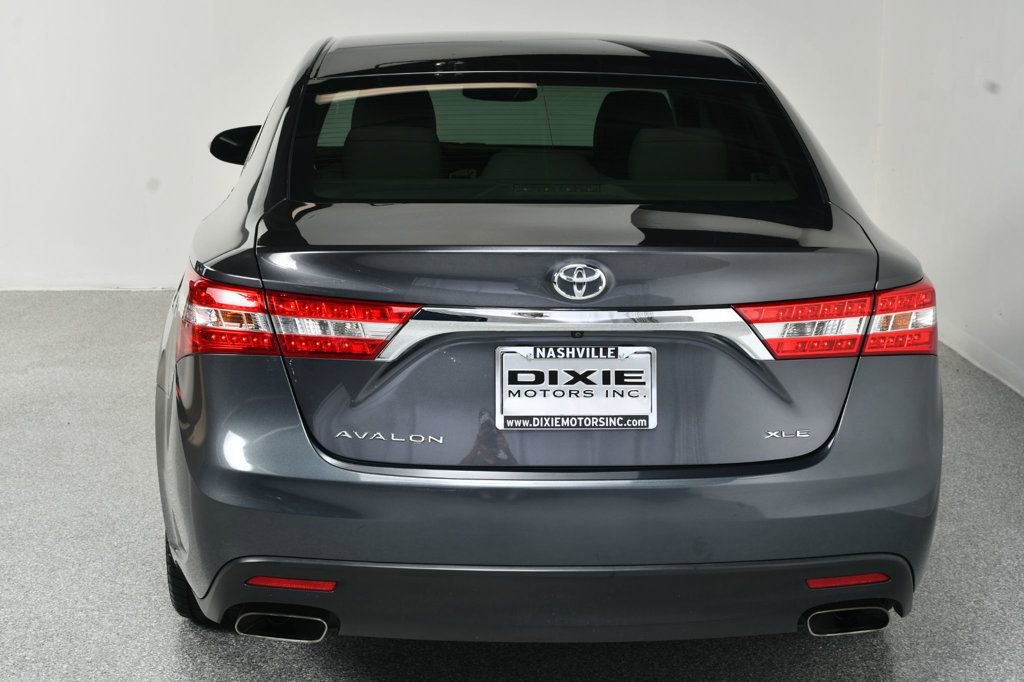 Used 2013 Toyota Avalon XLE Premium FWD image 16