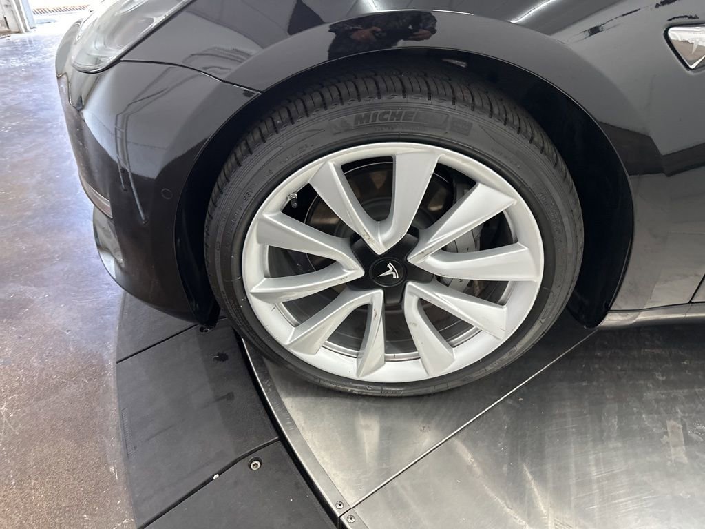 Used 2020 Tesla Model 3 Long Range image 28