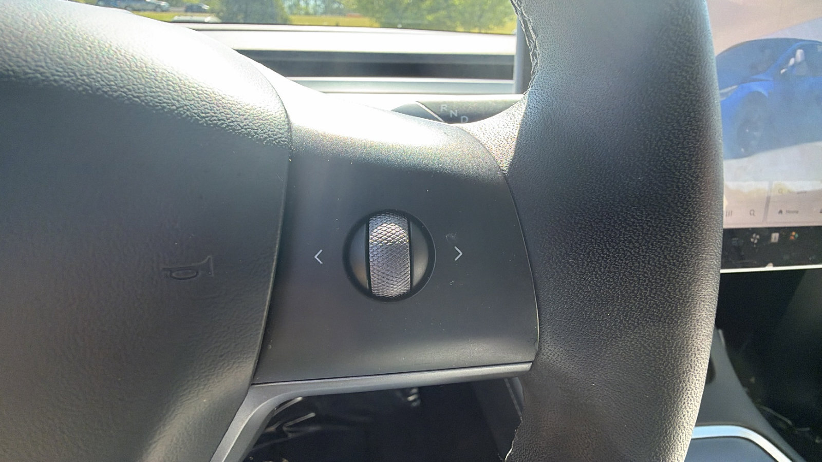 Used 2023 Tesla Model Y Long Range image 28