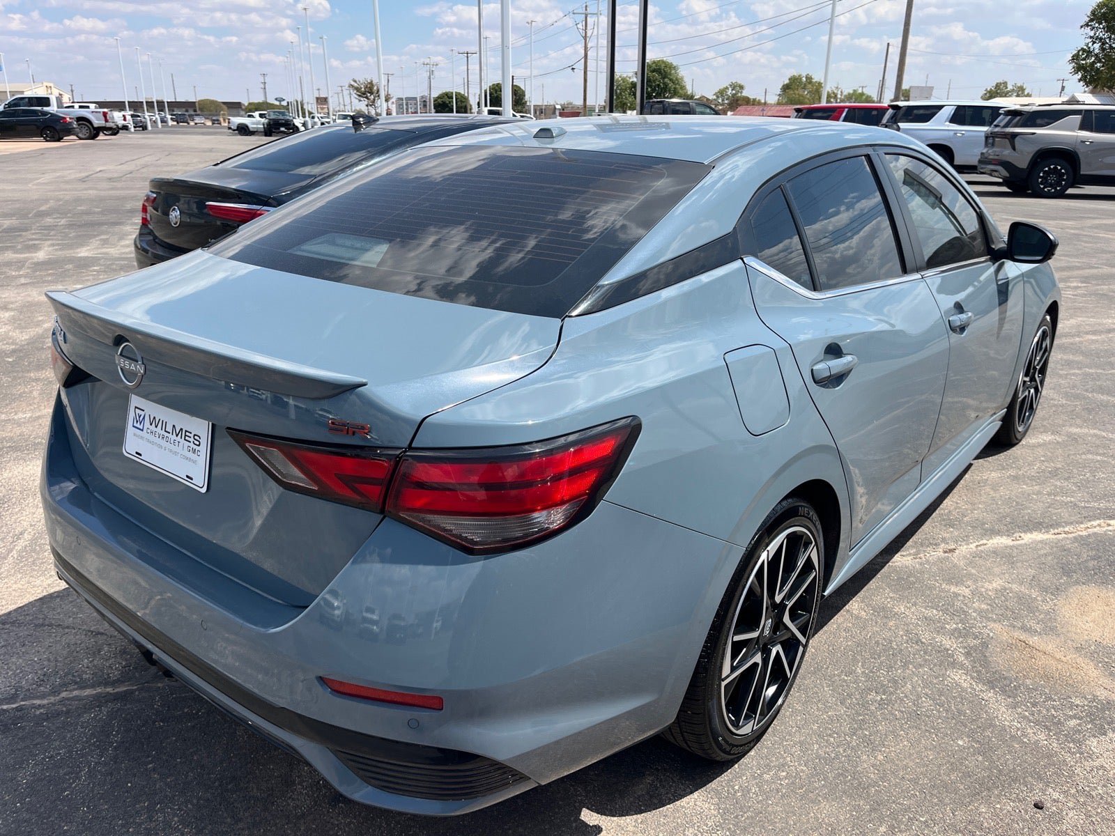 Used 2025 Nissan Sentra SR w/ SR Premium Package FWD image 6