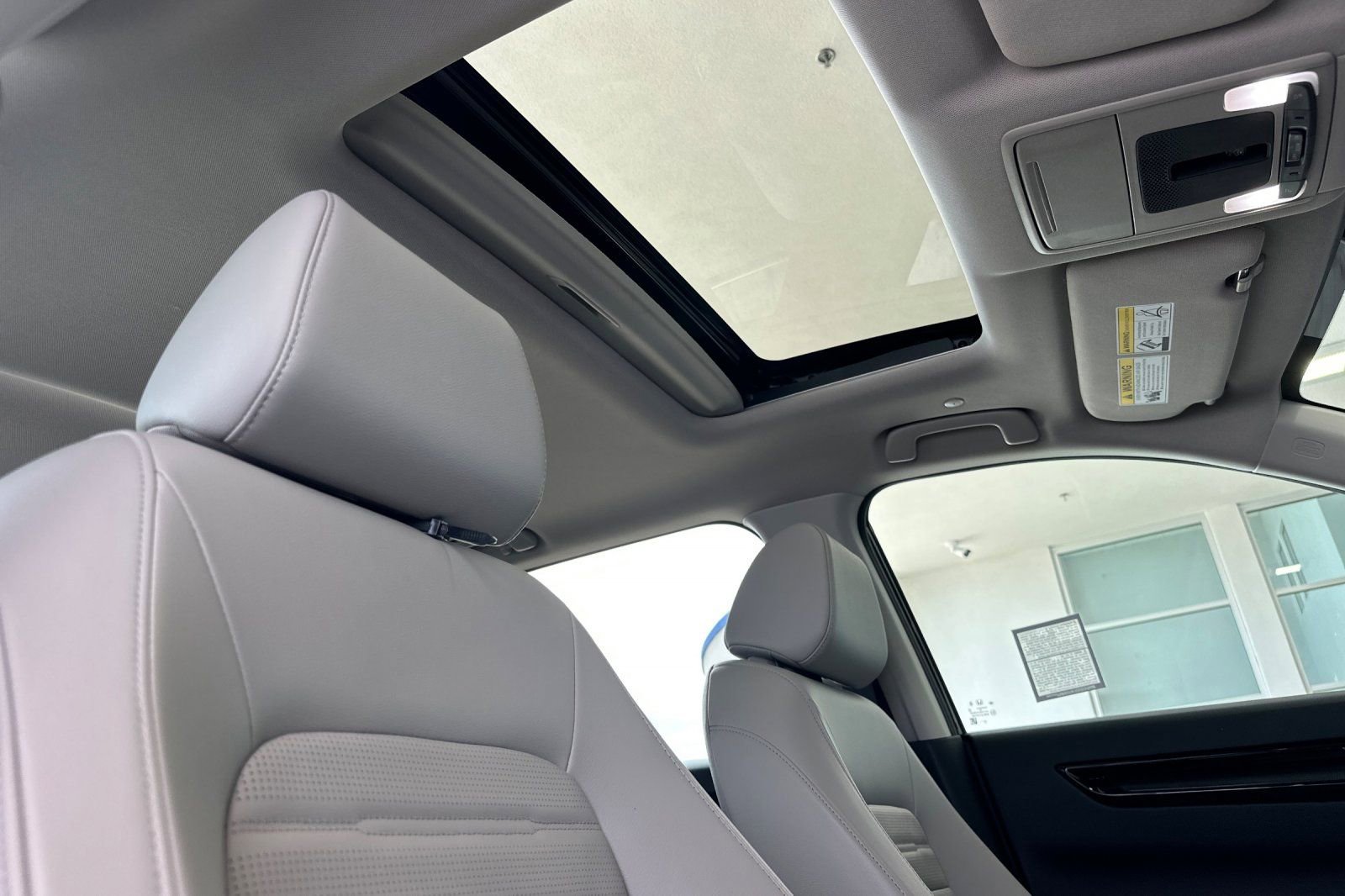Used 2025 Honda CR-V EX-L image 16