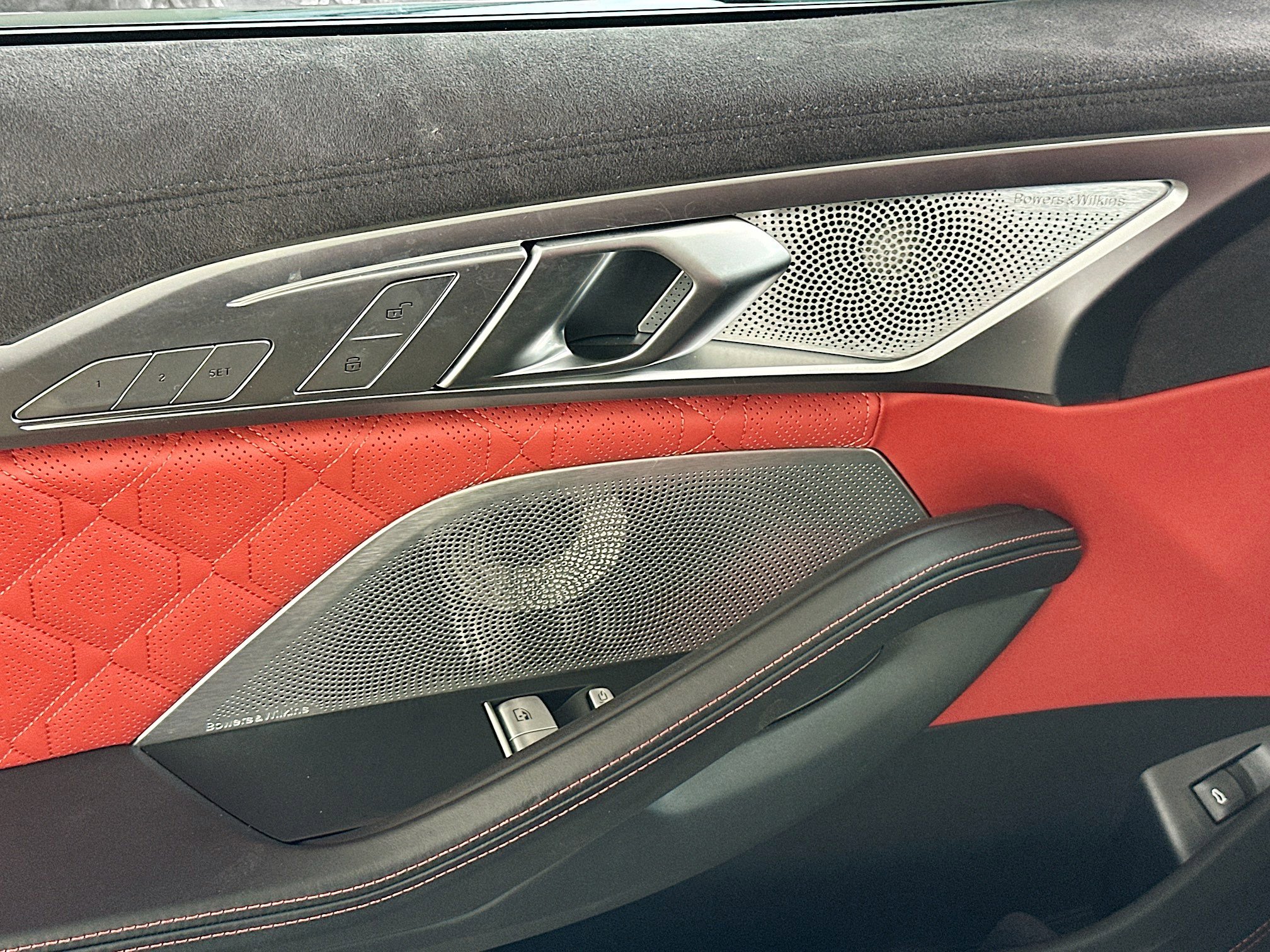 Used 2024 BMW M8 Competition w/ M Carbon Exterior Package AWD/4WD image 18