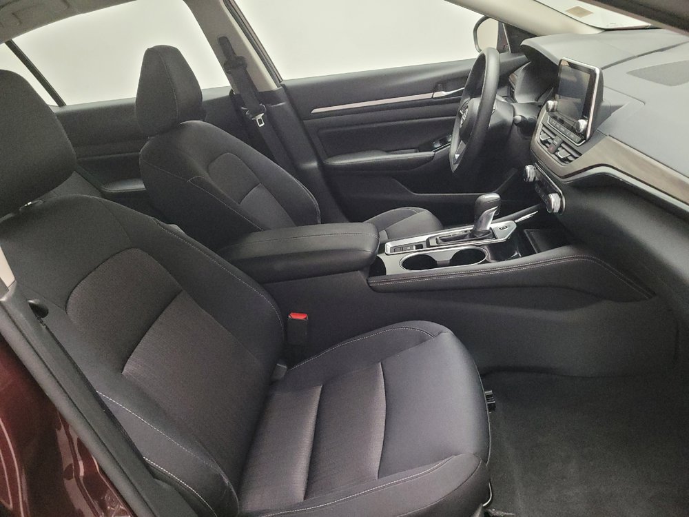 Used 2023 Nissan Altima 2.5 SV AWD/4WD image 21