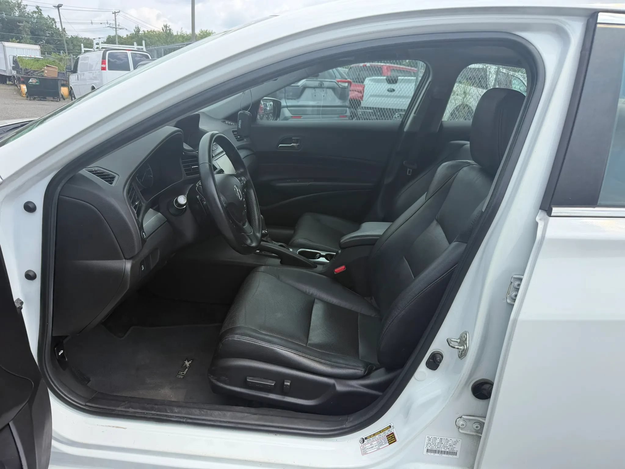 Used 2016 Acura ILX w/ Technology Plus Package FWD image 24