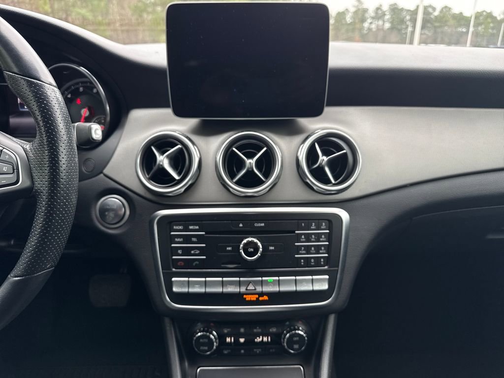 Used 2019 Mercedes-Benz GLA 250 GLA 250 image 17