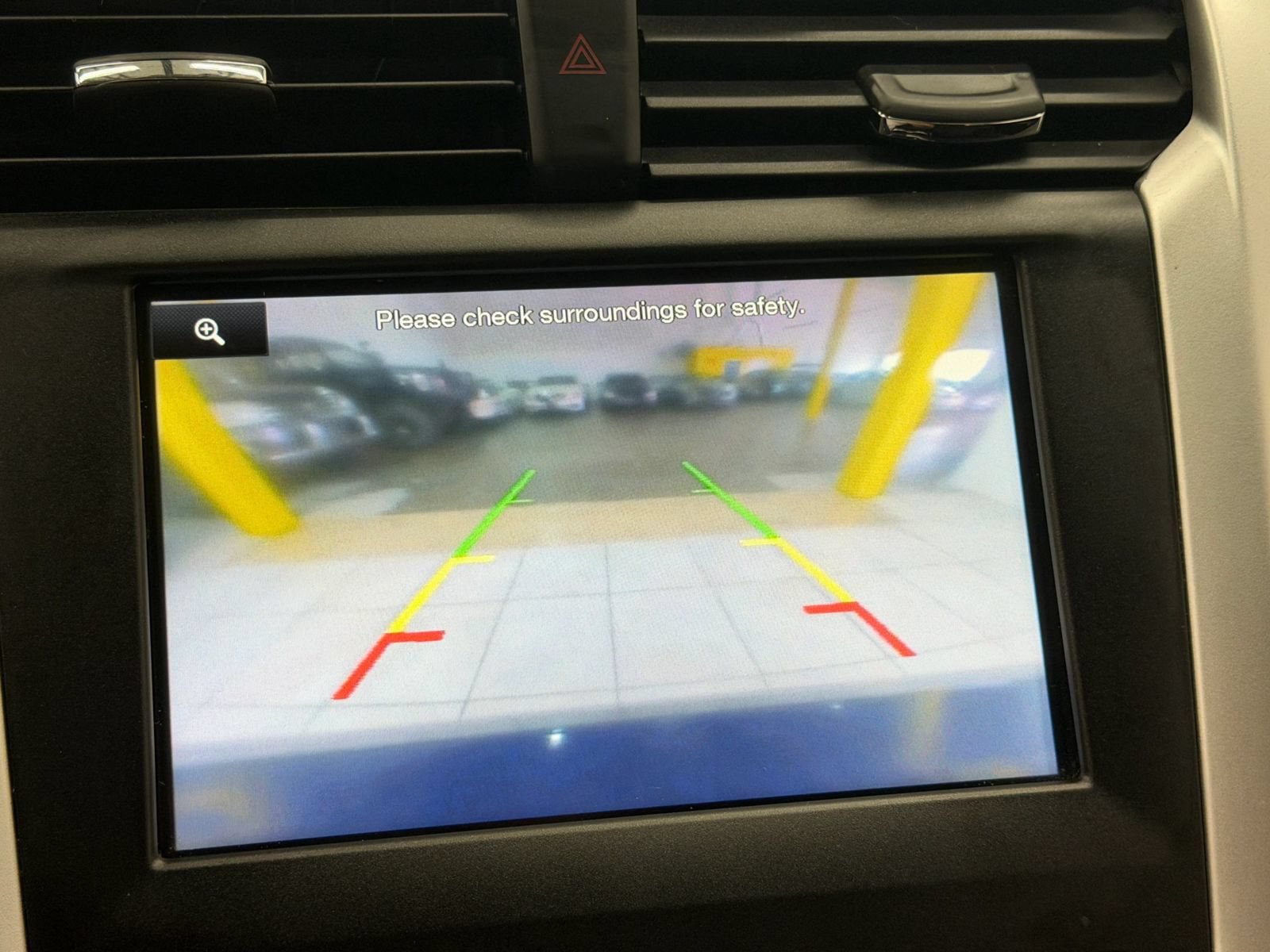 Used 2014 Ford Fusion SE FWD image 30