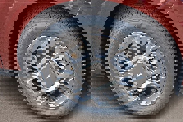 New 2026 Kia Carnival EX image 11