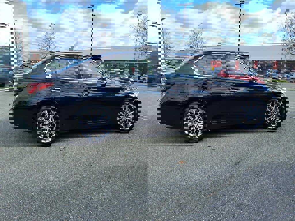 Certified 2023 INFINITI Q50 Luxe image 4