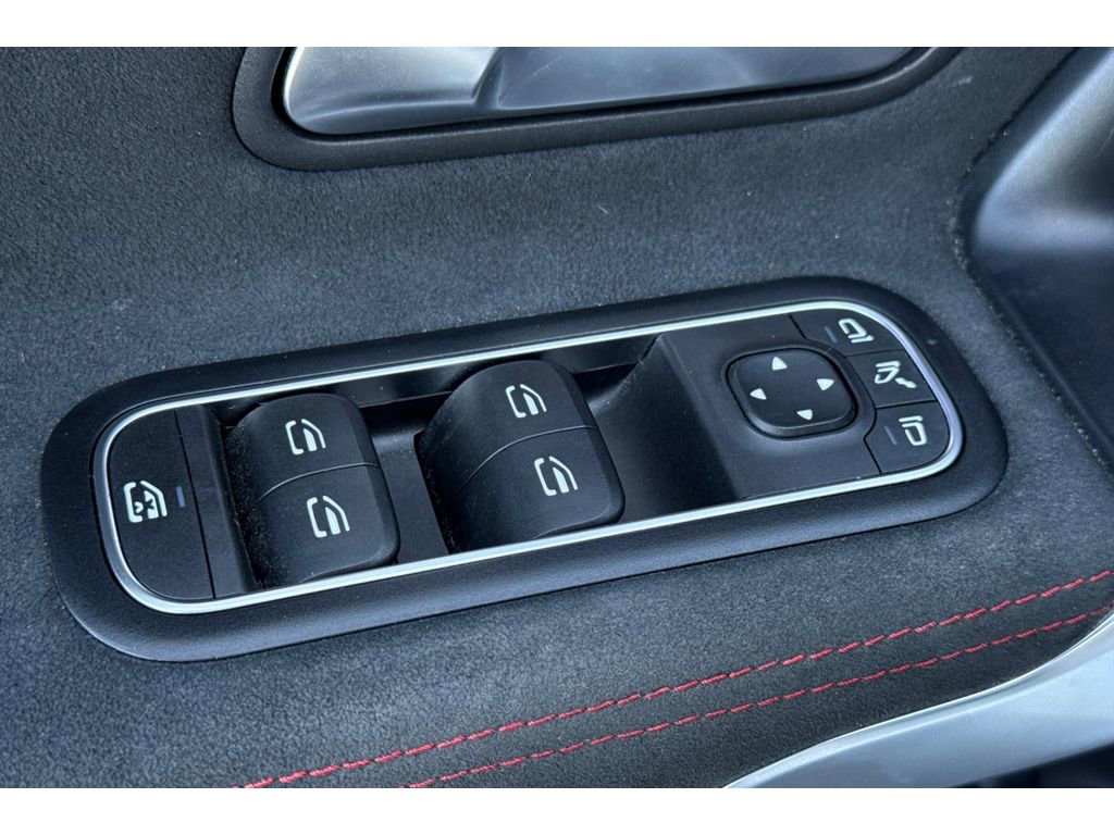 Used 2023 Mercedes-Benz CLA 250 image 12