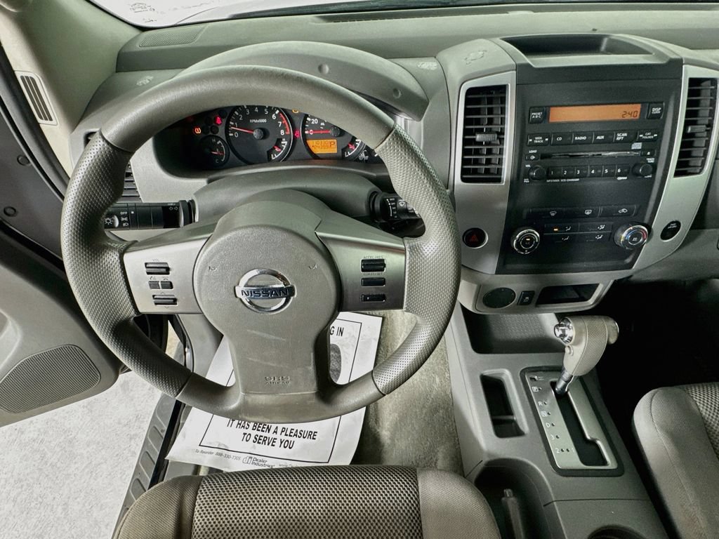 Used 2012 Nissan Frontier SV w/ SV Premium Utility Pkg RWD image 12