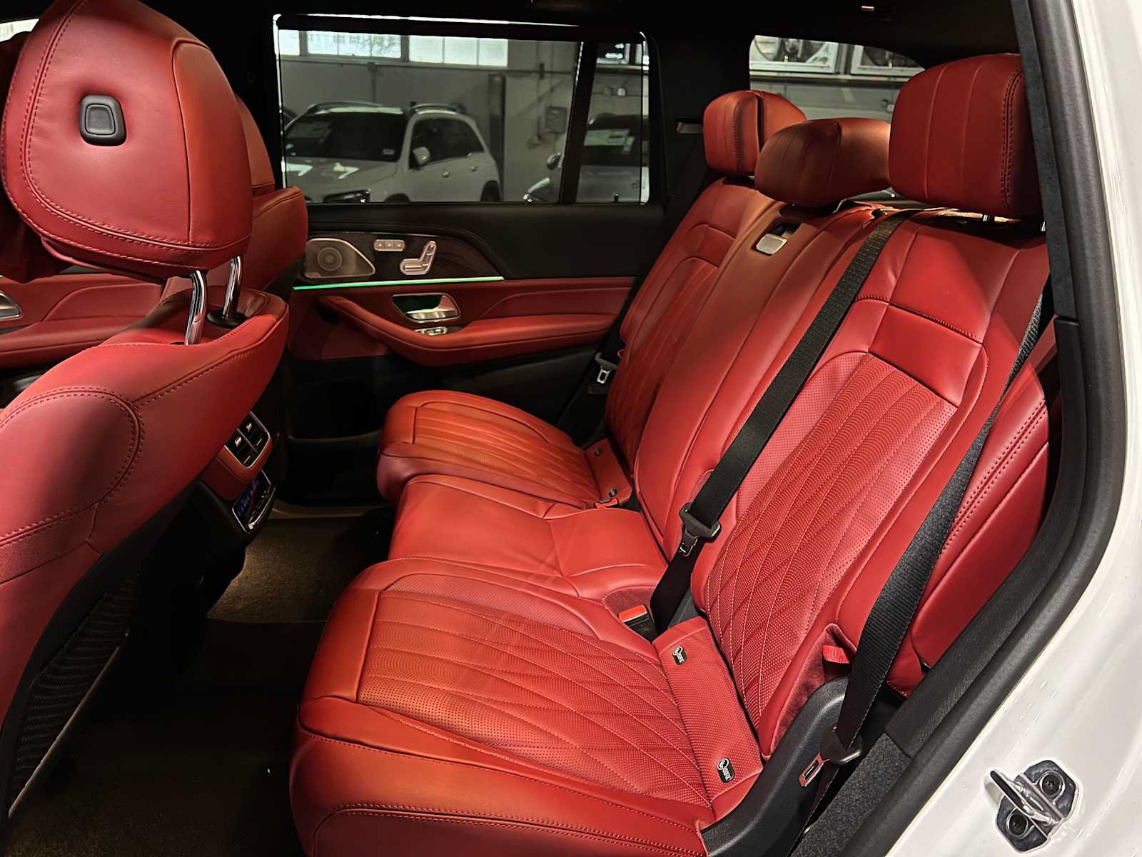 New 2026 Mercedes-Benz GLS 63 AMG 4MATIC image 21