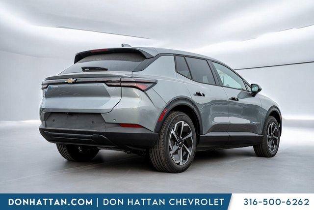 New 2026 Chevrolet Equinox EV LT image 32