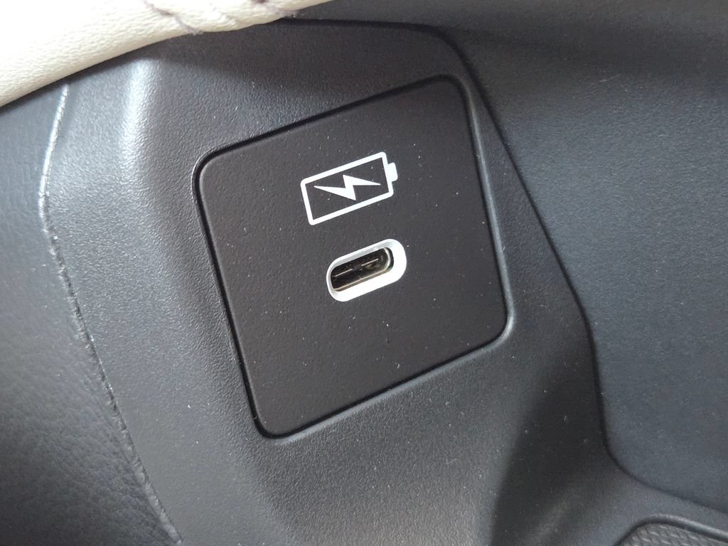 New 2027 Honda HR-V EX-L image 10