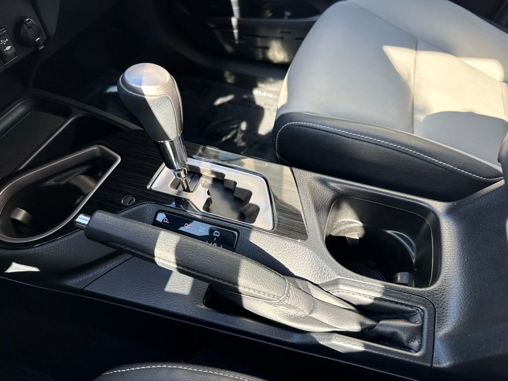 Used 2017 Toyota RAV4 Limited w/ Protection Package image 26