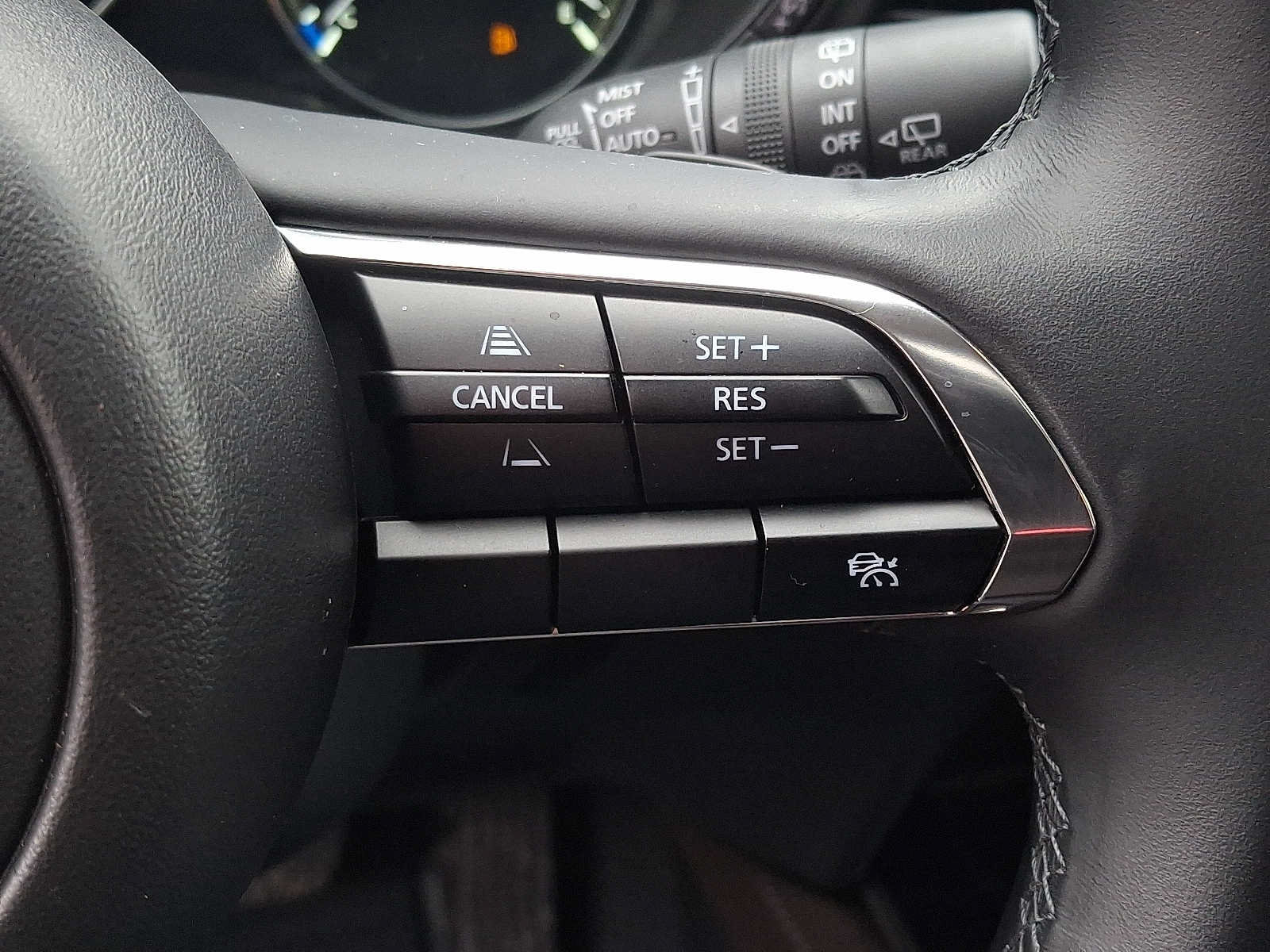 Certified 2025 MAZDA CX-30 AWD 2.5 S w/ Premium Package image 21