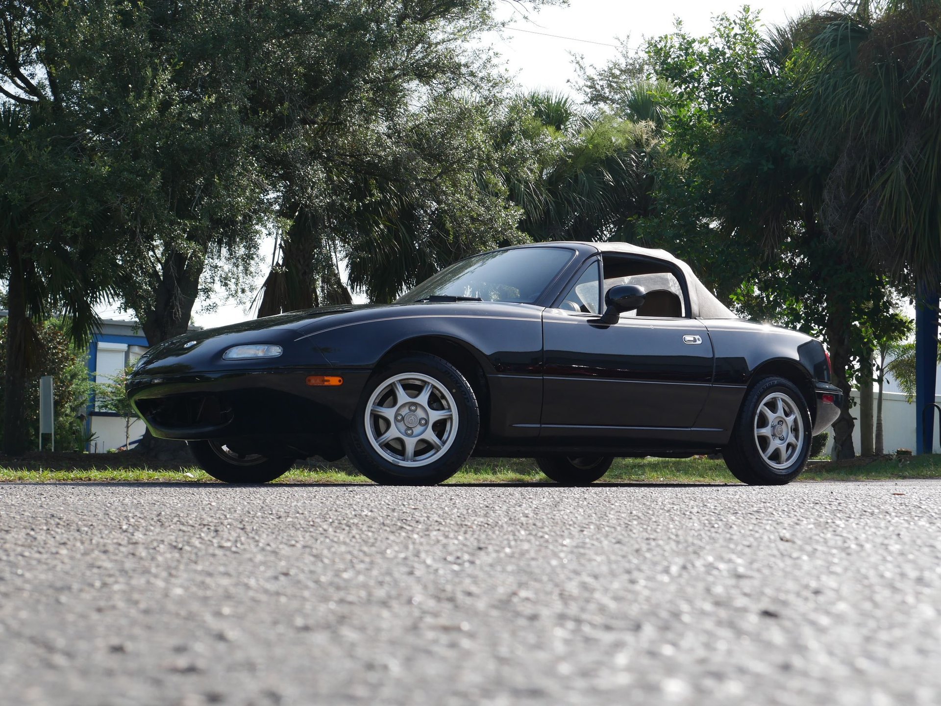 Used 1997 MAZDA MX-5 Miata RWD image 89