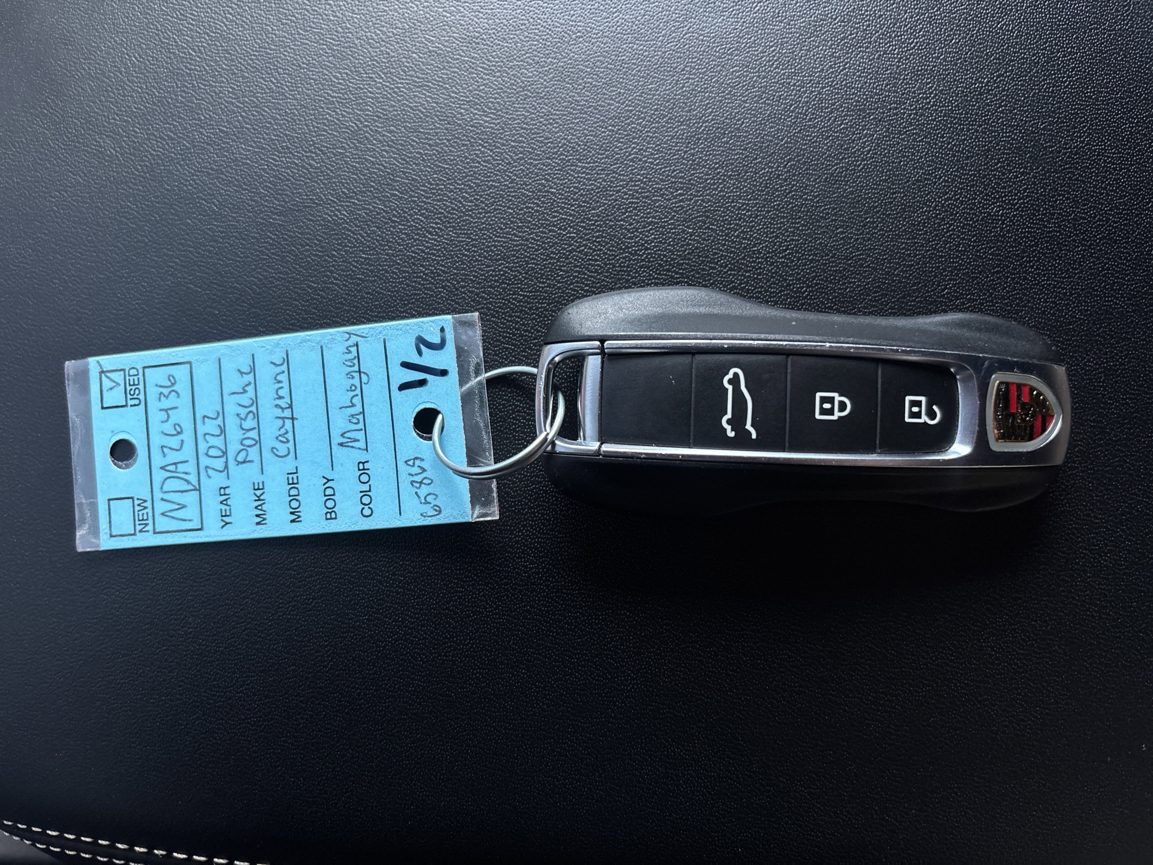 Certified 2022 Porsche Cayenne E-Hybrid image 24