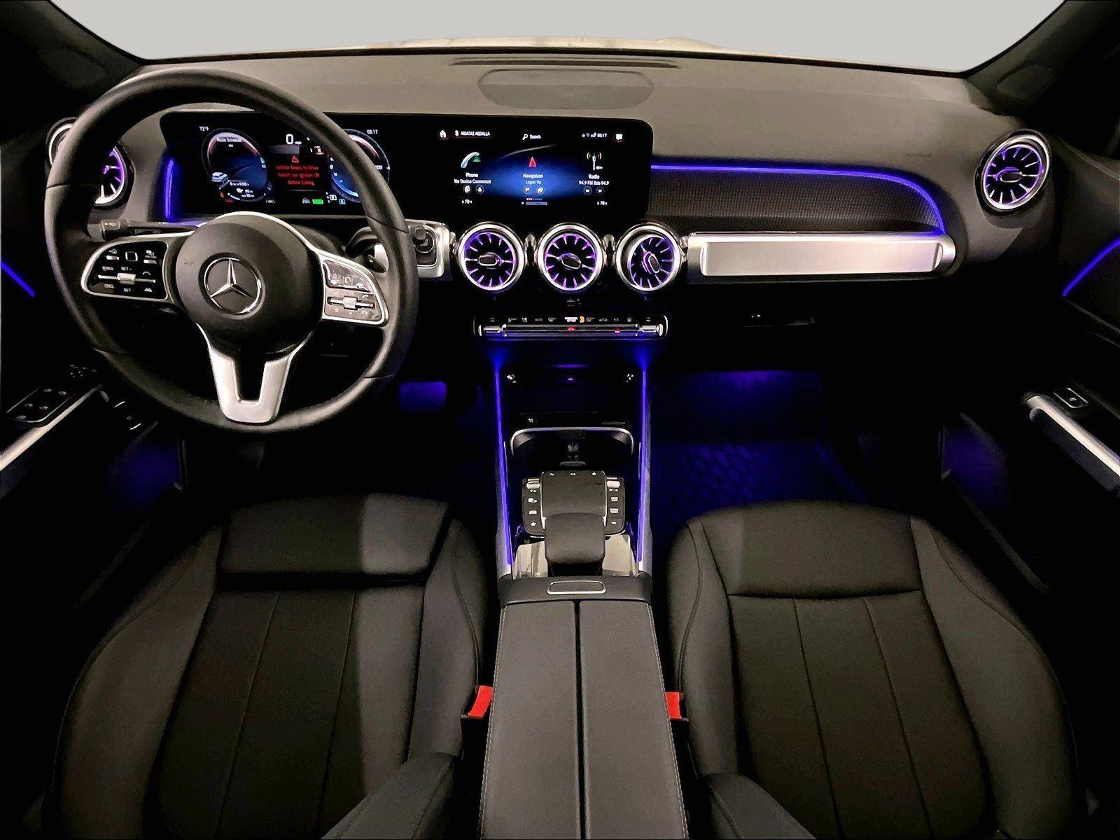 Used 2022 Mercedes-Benz EQB 300 4MATIC image 14