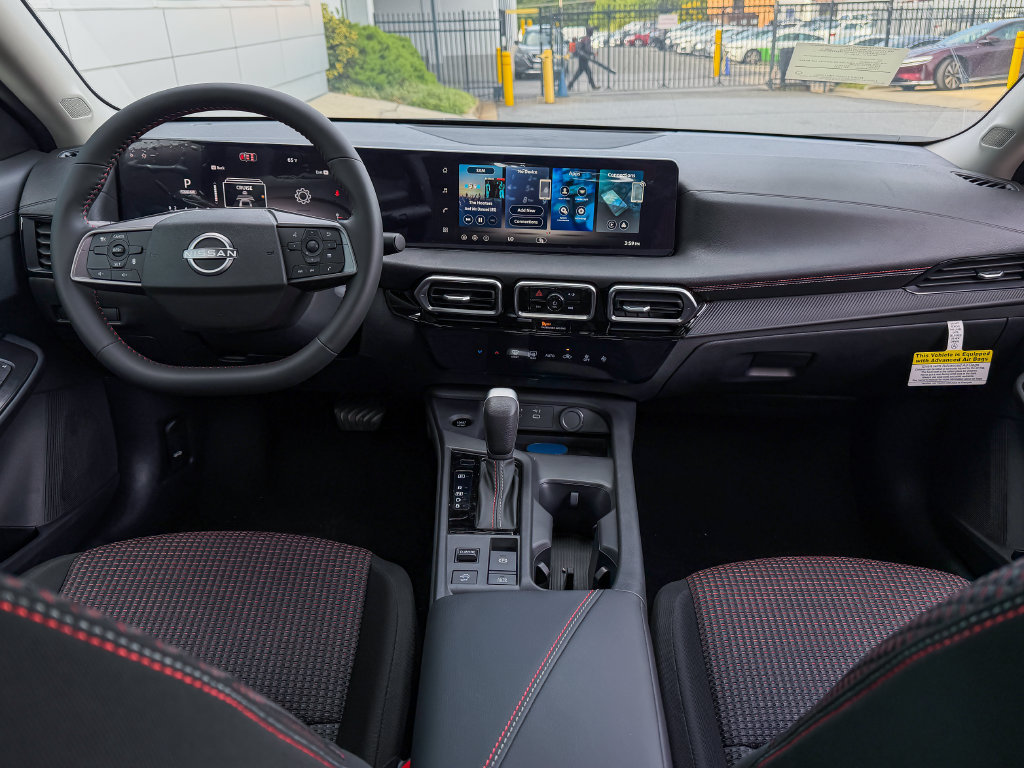 New 2027 Nissan Sentra SR FWD image 8