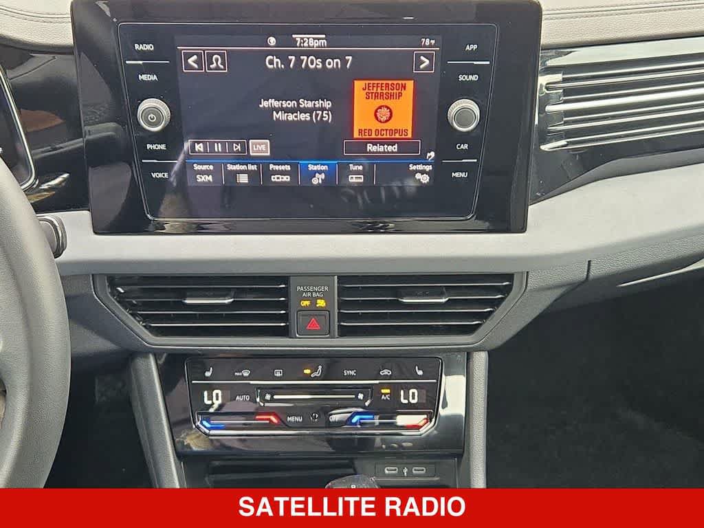Used 2026 Volkswagen Jetta SE FWD image 29