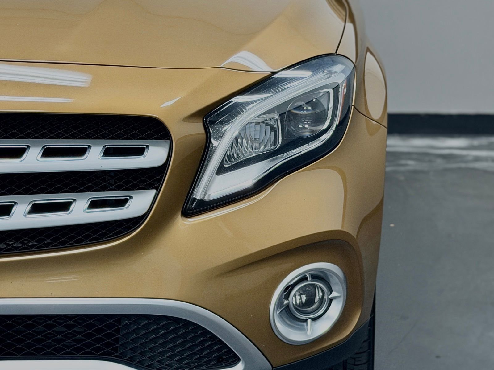 Used 2018 Mercedes-Benz GLA 250 4MATIC image 9