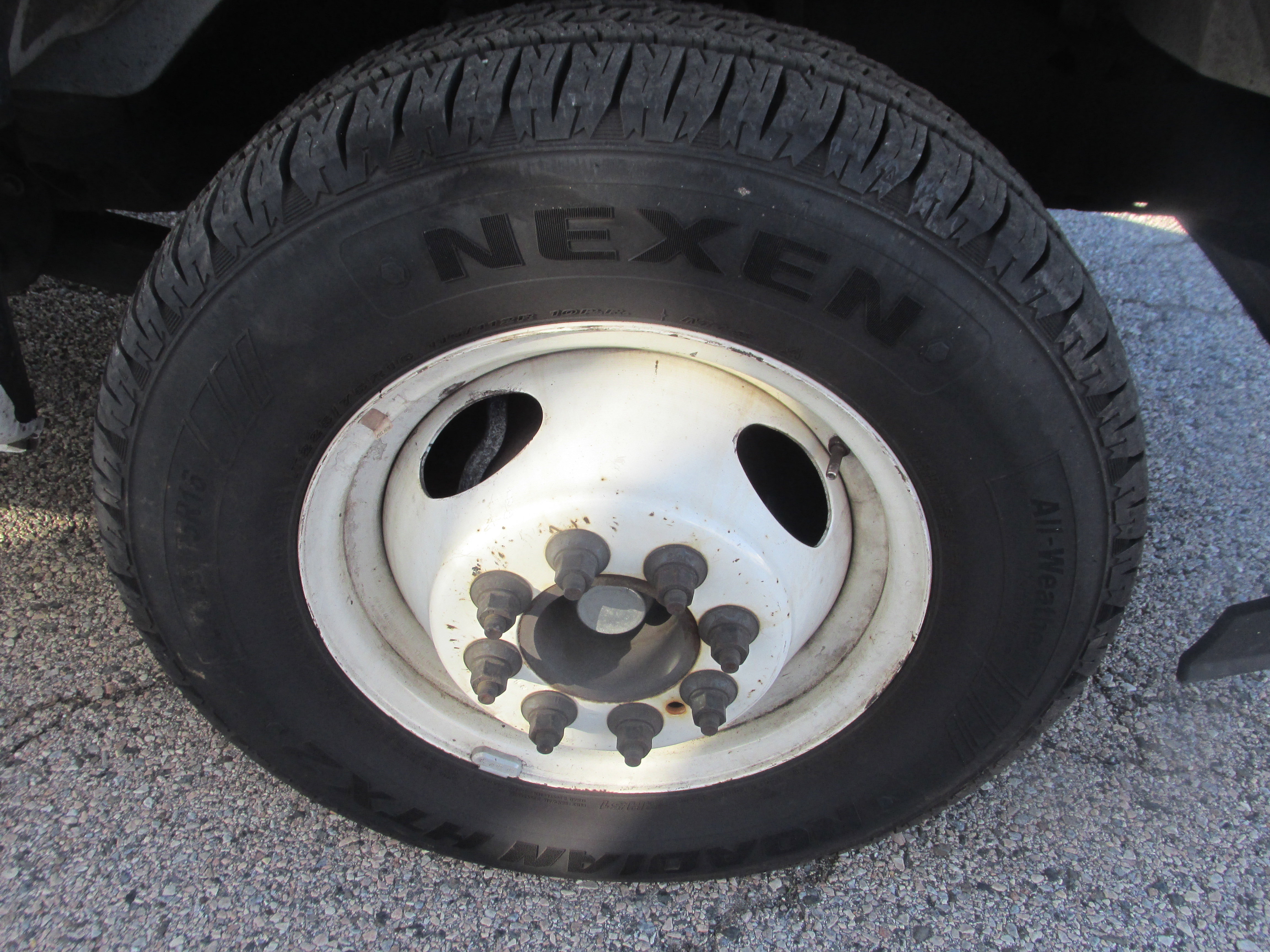 Used 2024 Ford E-350 and Econoline 350 Super Duty w/ Power Windows & Locks Group RWD image 14