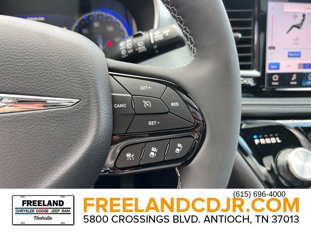 New 2026 Chrysler Pacifica Limited w/ S Appearance Package image 14