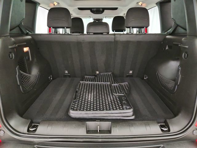 Used 2018 Jeep Renegade Trailhawk w/ Cold Weather Group II AWD/4WD image 30