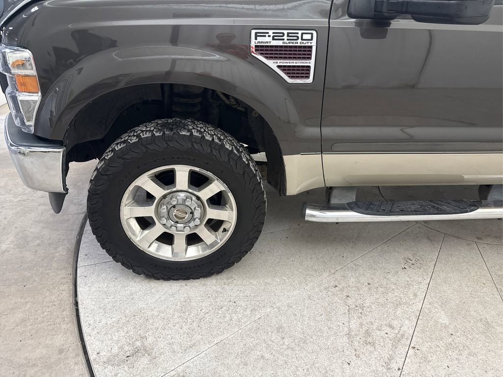 Used 2008 Ford F250 Lariat AWD/4WD image 11