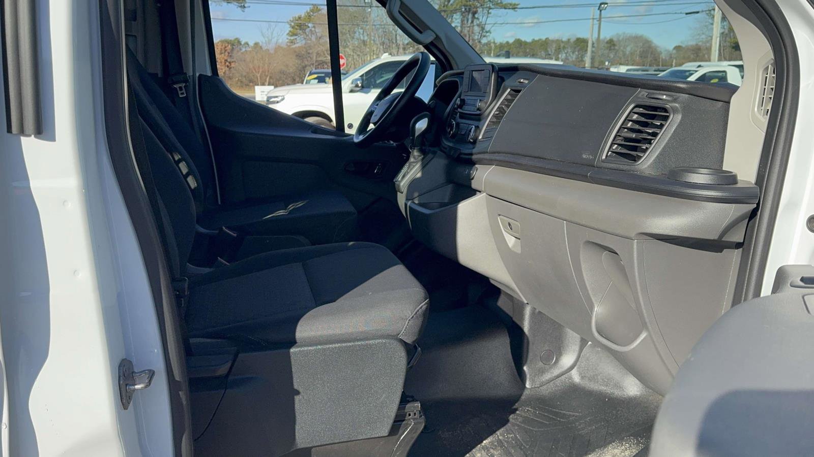 Used 2024 Ford Transit 250 Low Roof w/ Exterior Upgrade Package image 13