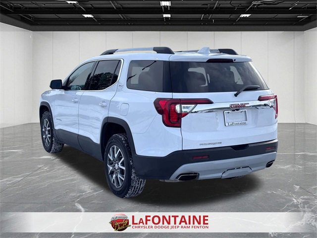 Used 2023 GMC Acadia SLT image 3