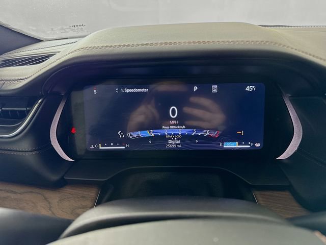 Used 2024 Jeep Grand Cherokee Summit w/ Adv Protech Group IV image 12