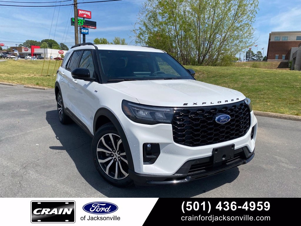 New 2026 Ford Explorer ST-Line RWD image 1