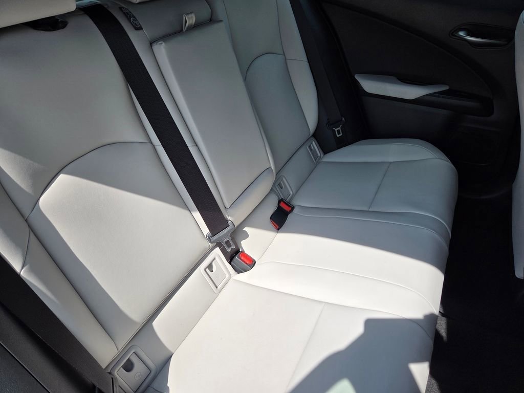 New 2026 Lexus UX 300h AWD image 5