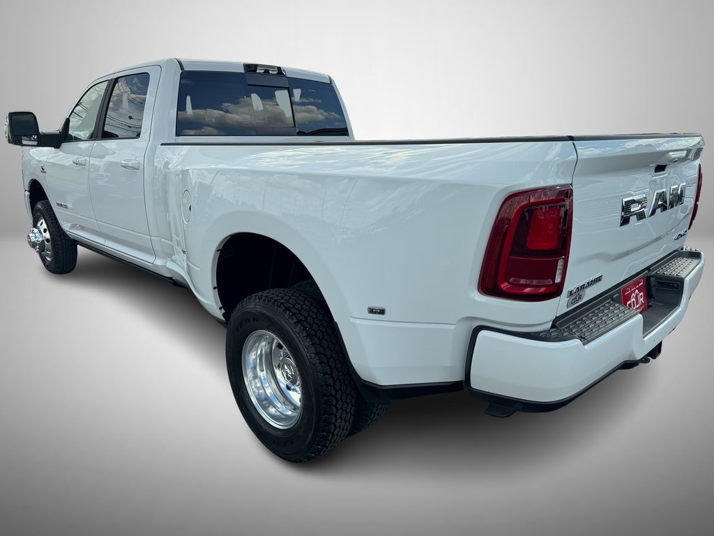 New 2025 RAM 3500 Laramie image 4