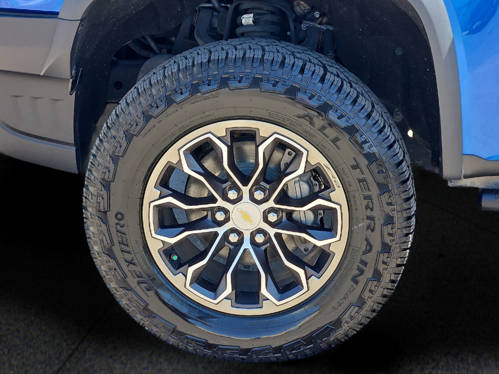 Used 2020 Chevrolet Colorado ZR2 AWD/4WD image 8