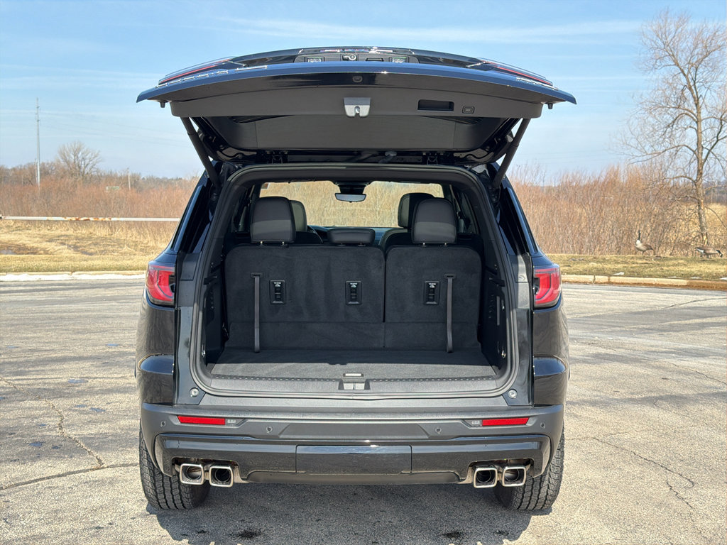 Used 2024 GMC Acadia AT4 w/ Super Cruise Package image 40
