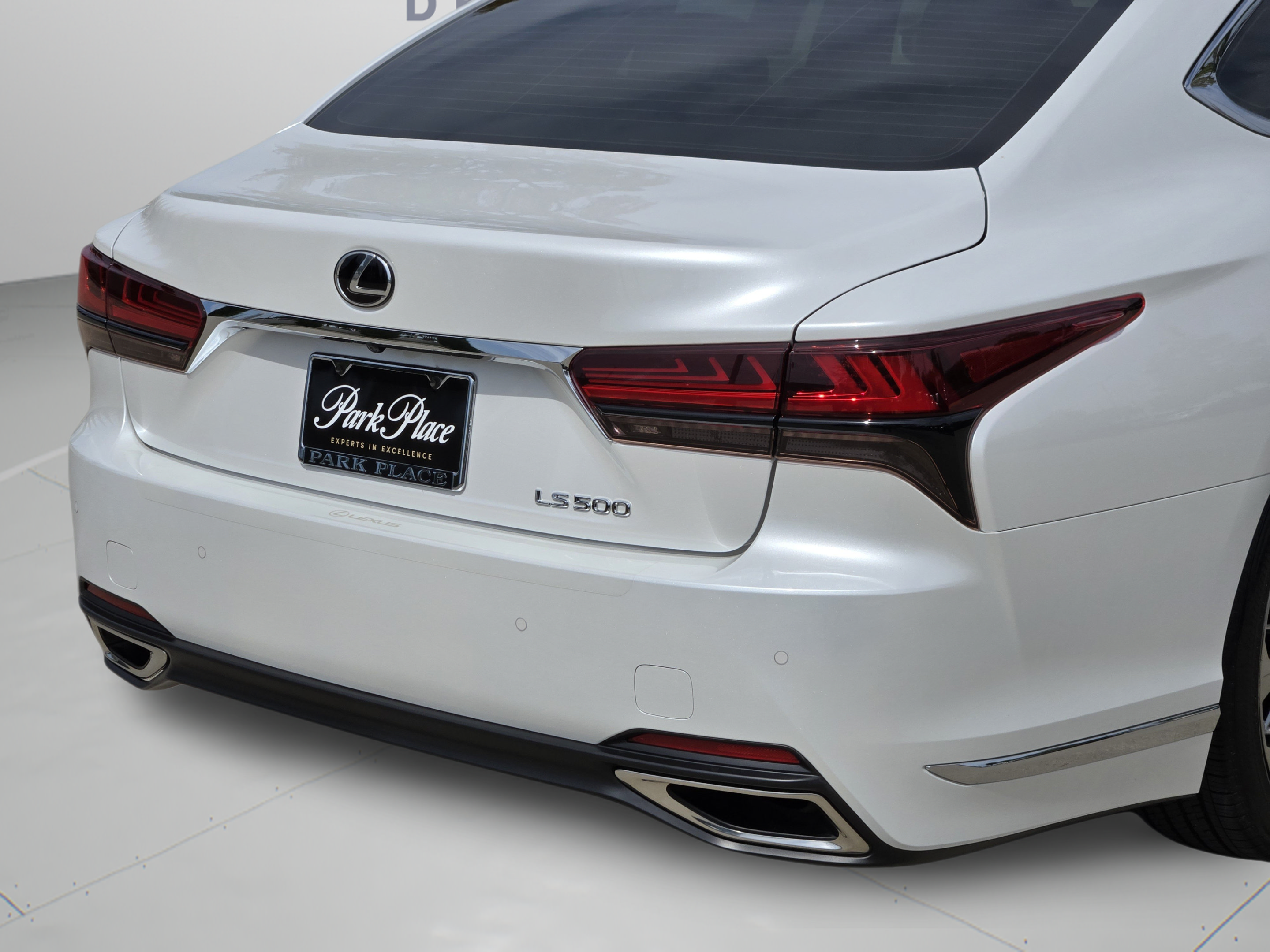 Used 2022 Lexus LS 500 w/ Interior Upgrade Package RWD image 42