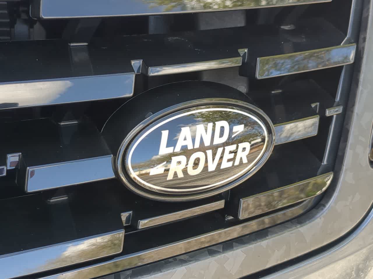 New 2026 Land Rover Range Rover Sport SV Carbon AWD/4WD image 11