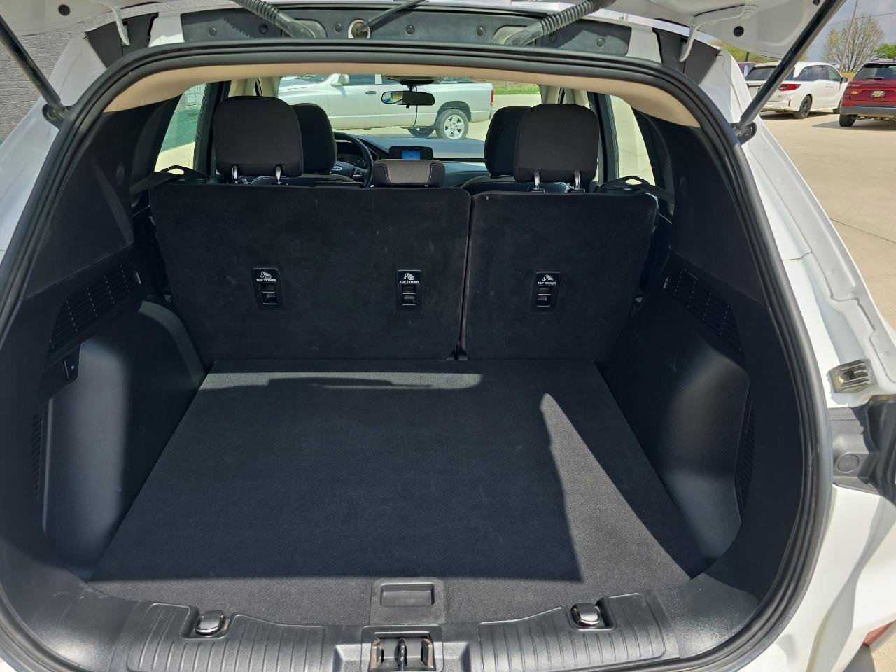 Used 2020 Ford Escape S image 5