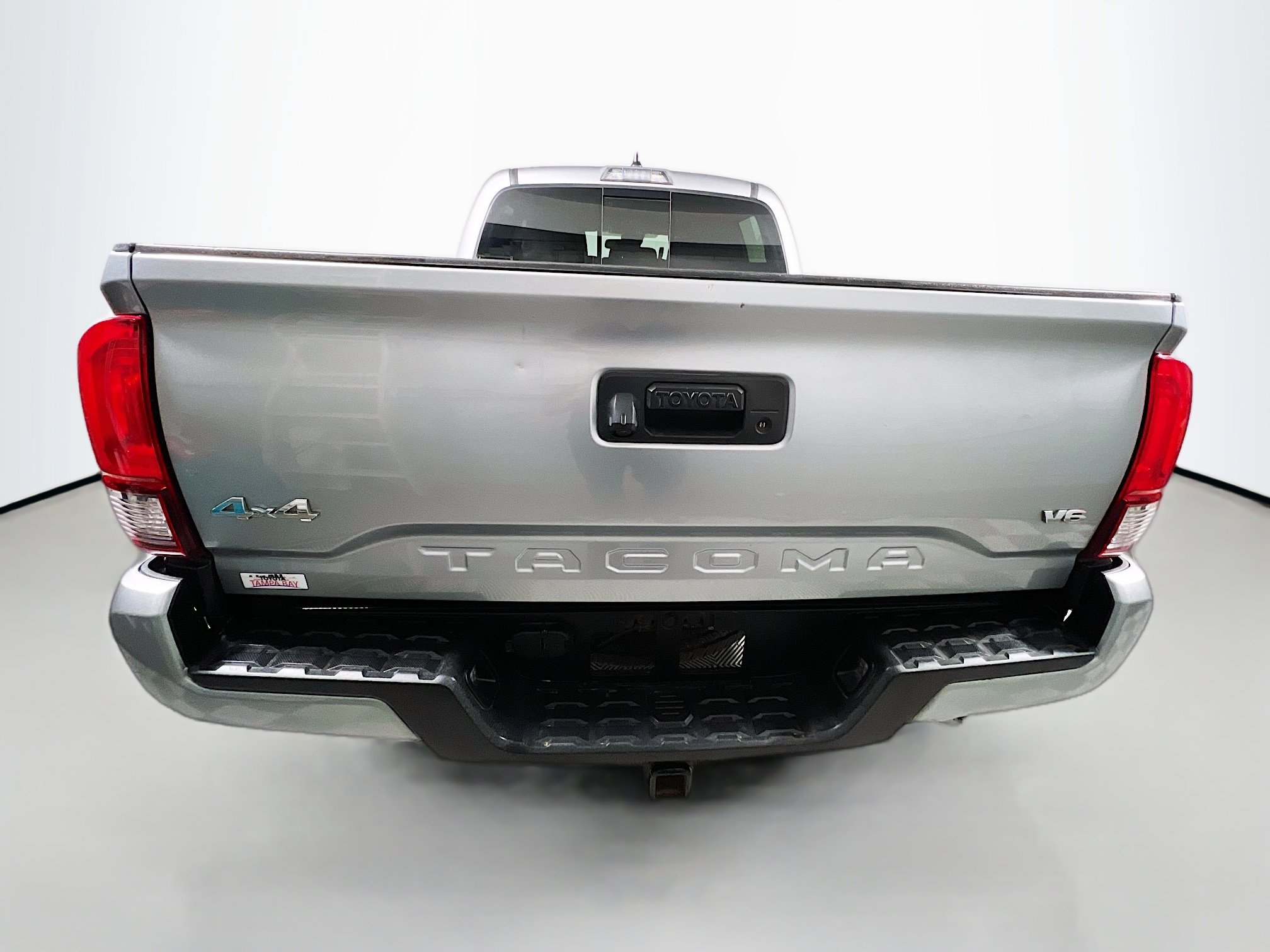Used 2023 Toyota Tacoma SR5 image 6