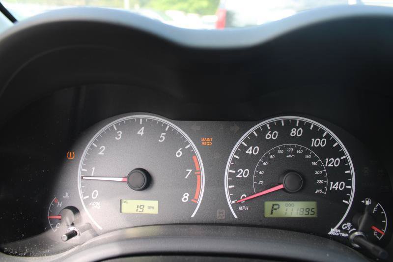 Used 2013 Toyota Corolla LE FWD image 18