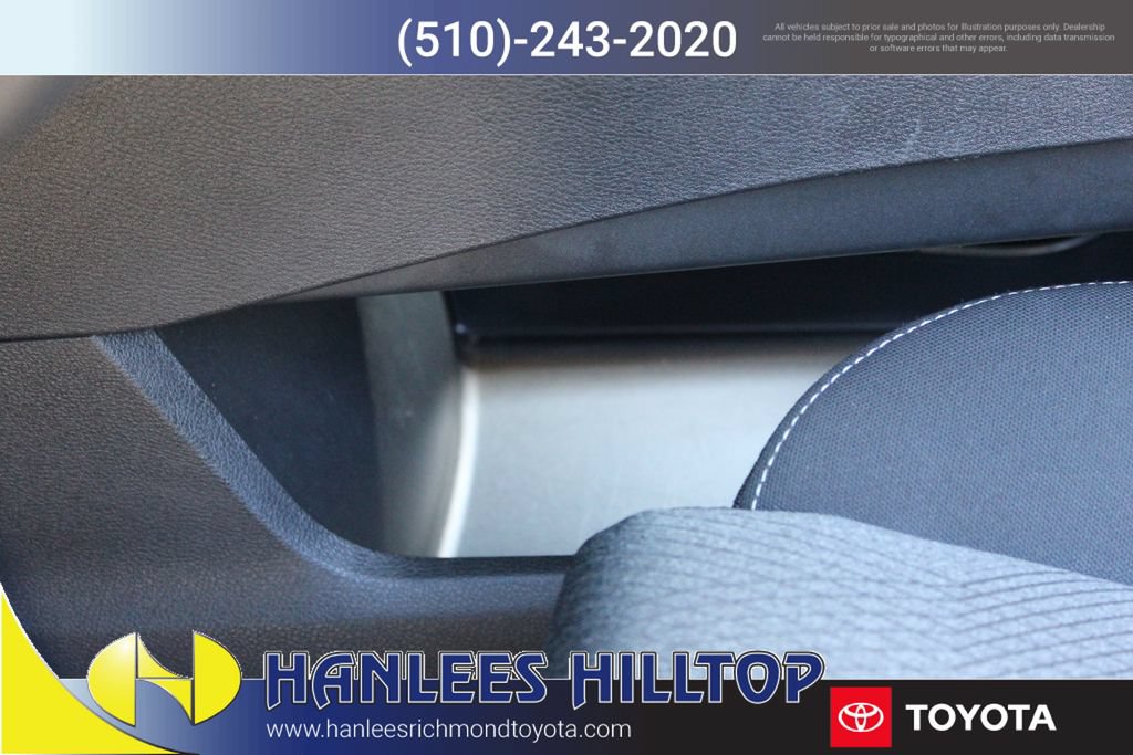 Used 2024 Nissan Rogue SV AWD/4WD image 15