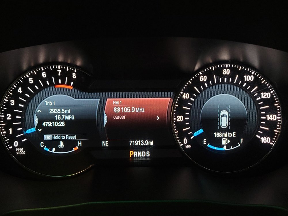 Used 2016 Ford Explorer Platinum image 23