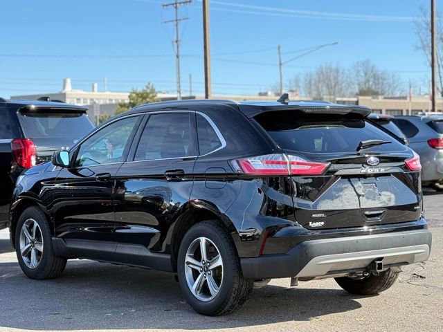 Used 2024 Ford Edge SEL w/ Convenience Package image 39