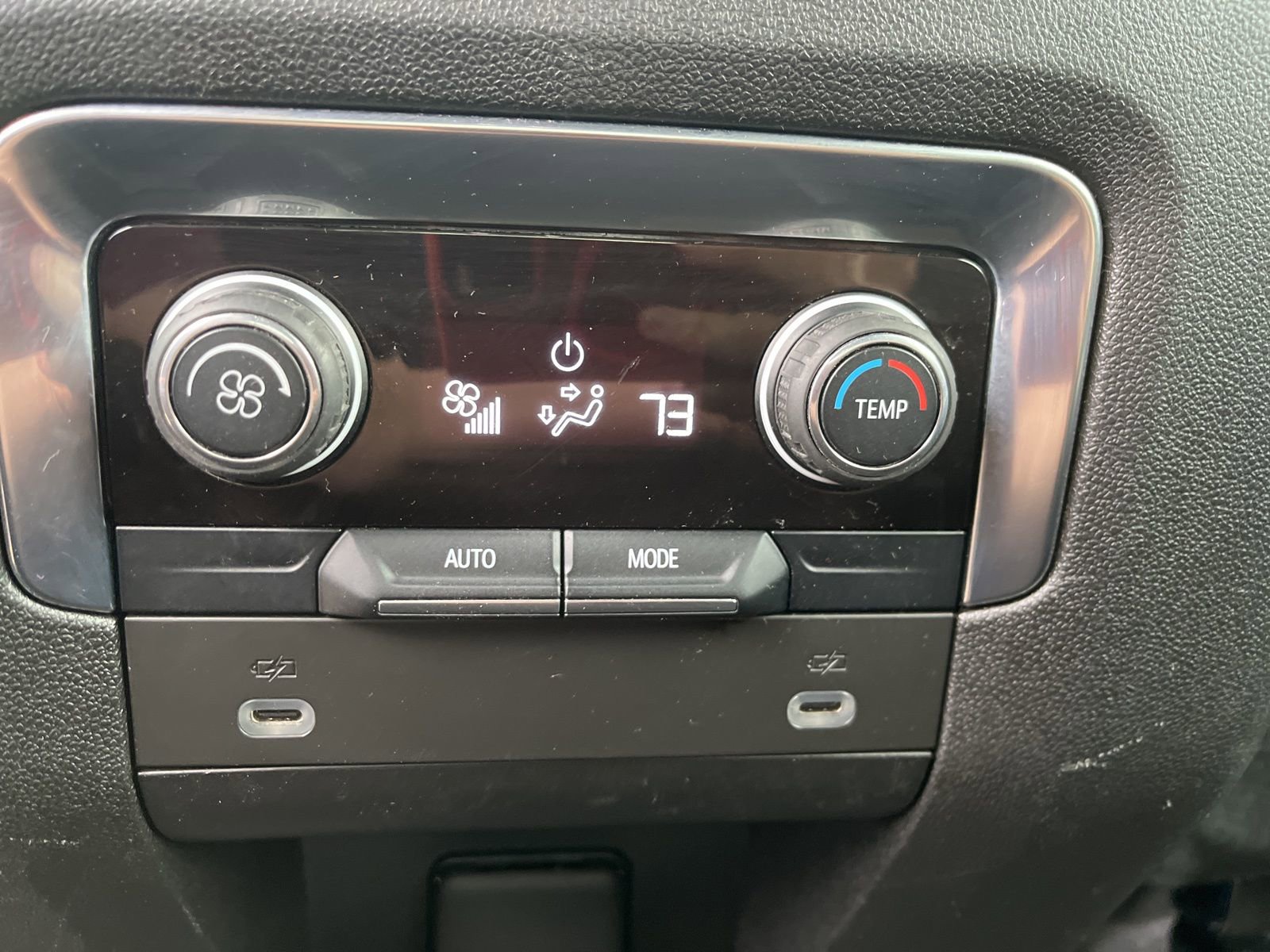 Used 2021 Chevrolet Tahoe LT image 17