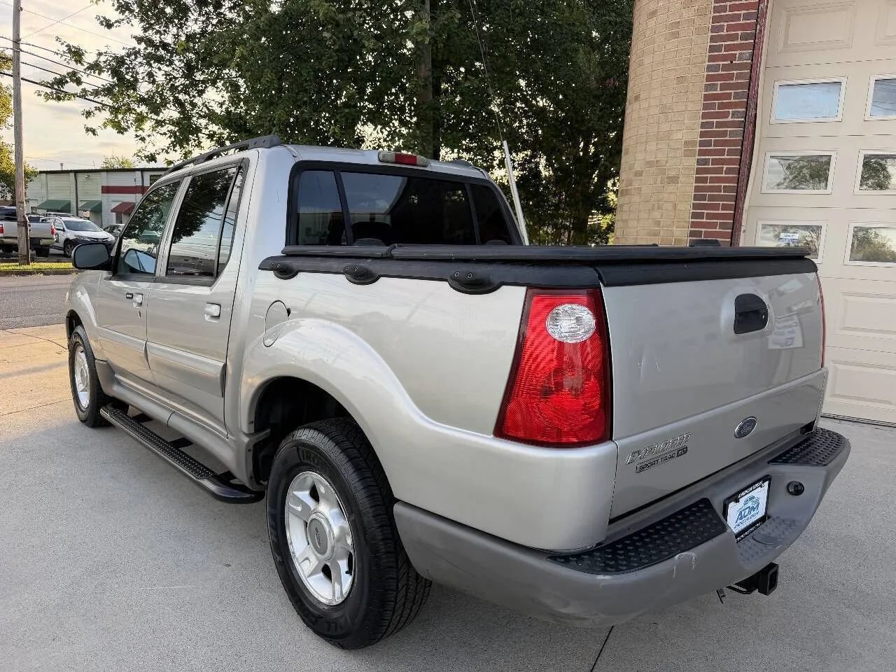 Used 2003 Ford Explorer Sport Trac XLT RWD image 11