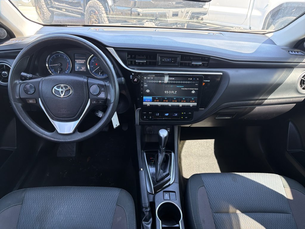 Used 2017 Toyota Corolla LE FWD image 12