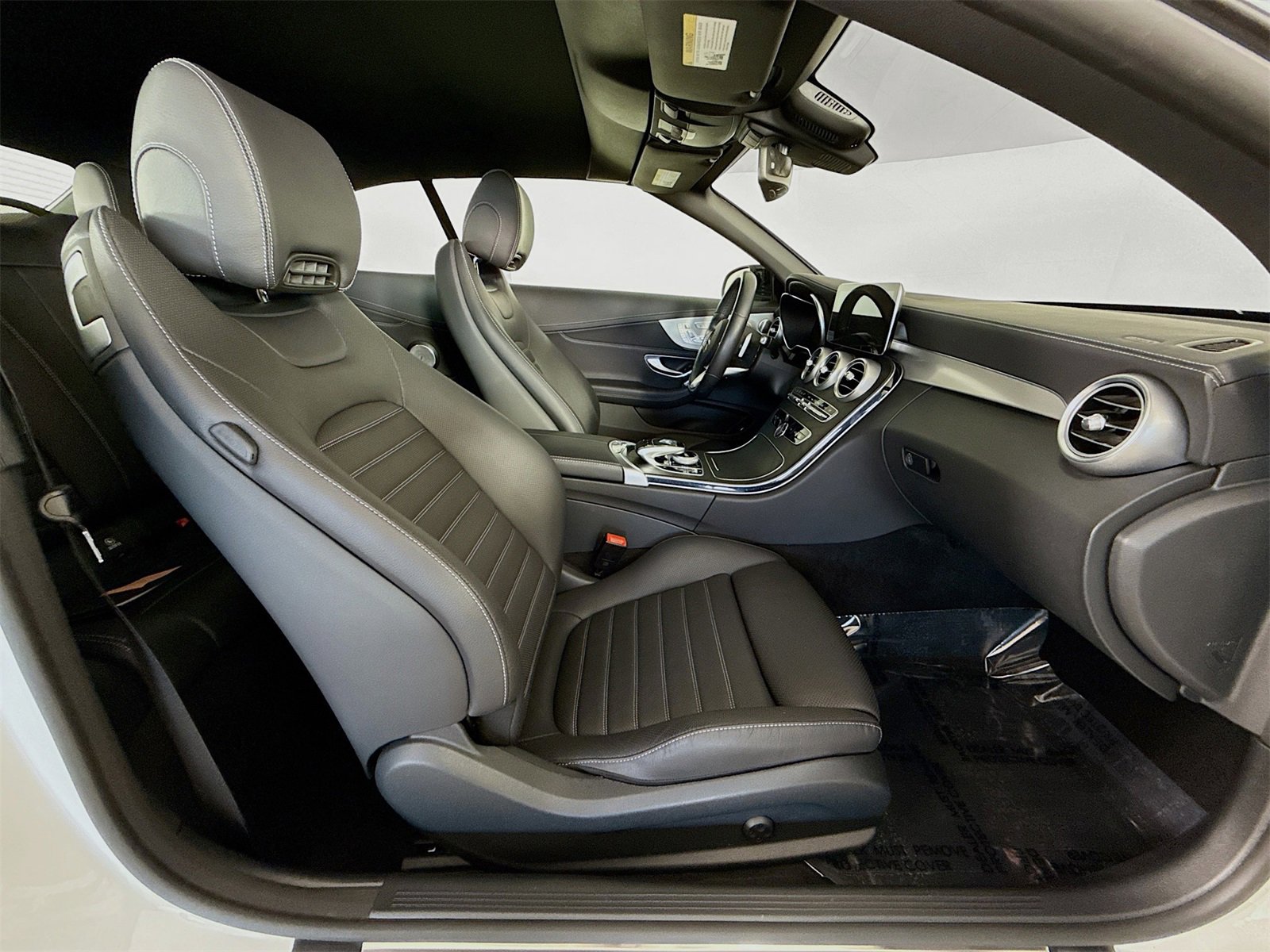 Used 2023 Mercedes-Benz C 300 Cabriolet image 29