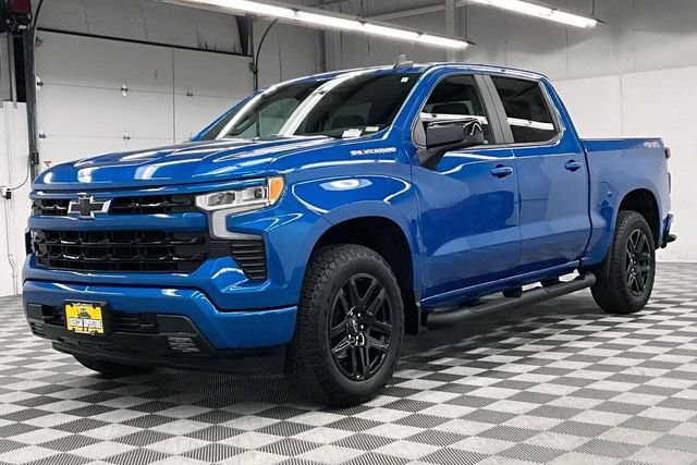 Used 2024 Chevrolet Silverado 1500 RST w/ Protection Package AWD/4WD image 12